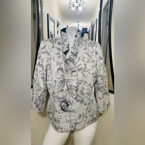 Tahari Snake Print Blazer in Gray